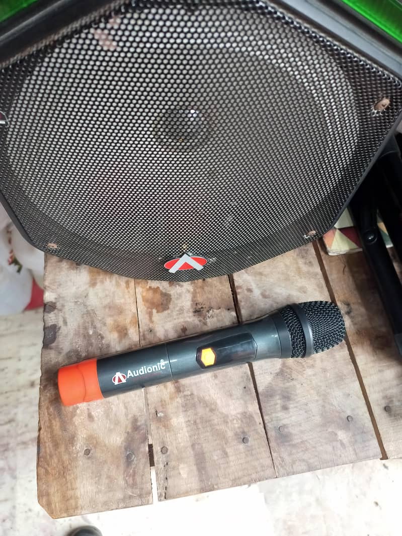 Audionic Speaker  Model MH - 810 1