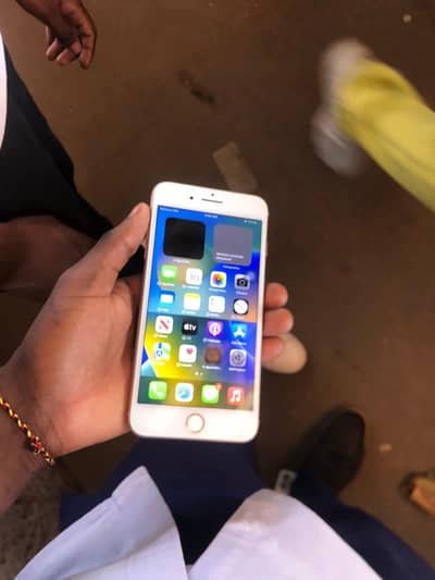 iPhone 7 plus 128 my WhatsApp number 03241295120