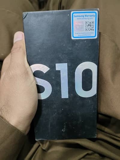Samsung s10 Official pta with box