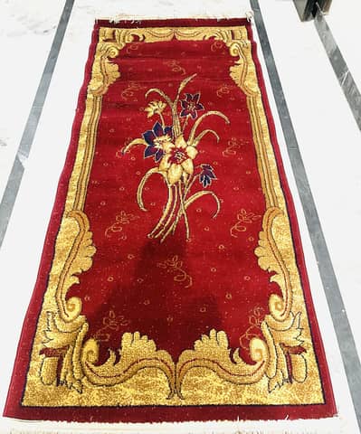 Maroon Rug - Very Less Used