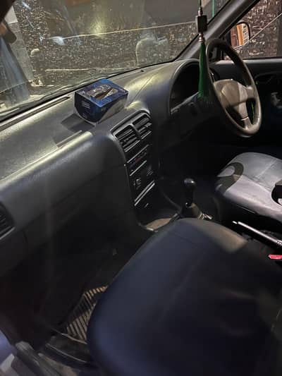 Suzuki cultus 2006 demmand 880