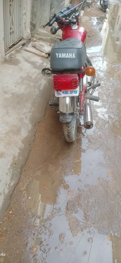 Yamaha YB 100 oringnal restored