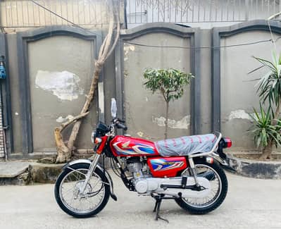 Honda CG125 2022Model total orinal gd  condition 2023 2024