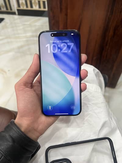 IPhone 15 Pro (256 Gb complete box)