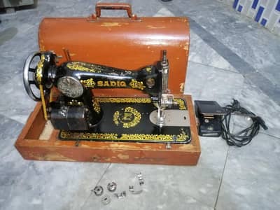 Sewing machine / Electric Sewing machine with motor