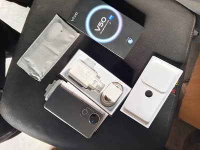 vivo v50