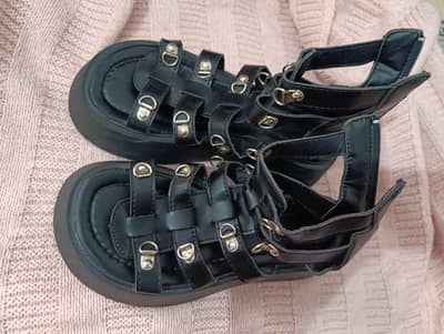black strappy platform gladiator sandals