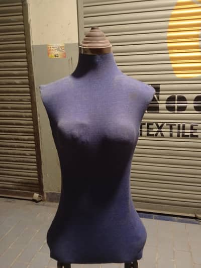 Female Mannequin dummy