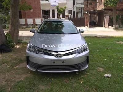 Brand new zero meter car Toyota Corolla GLI lovers.