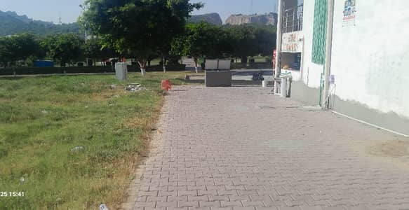 B-17/A Block, Main markaz/commercial plot for Sale