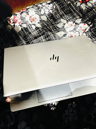 HP elite book corei7 8th generating laptop sale 95k
