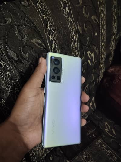 vivo x70pro mobile for sale. . 12+8=20gh ram . 256stroge.