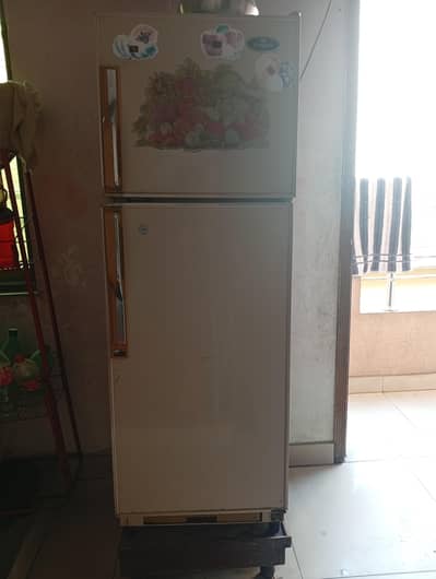 DAWALANCE SMALL SIZE FRIDGE