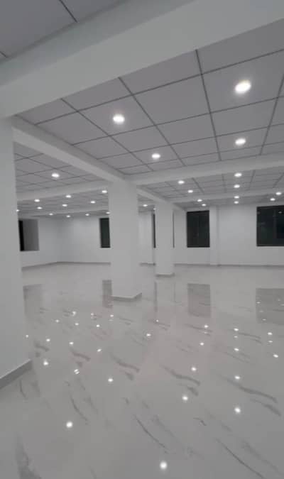 Unoccupied Office Of 4500 Square Feet Is Available For rent In F-8