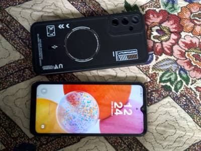 4/128 gb hai  set all oky hai chalny ma only mobile ha²0315 5083132