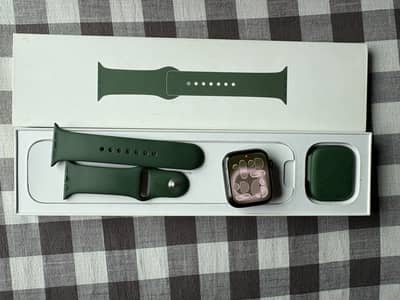 Apple watch series 7 45mm (GPS+Cellular)