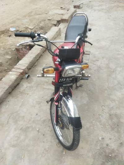 CD 70 for sale good condition