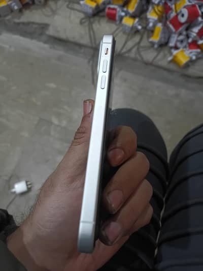 Iphone XR Converted in 17 pro