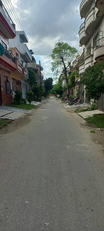 5 marla (104.35 square meter ) khantoni JN Plot For Sale In Sabzazar Scheme Lahore