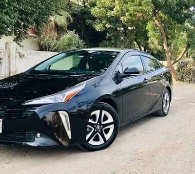 Toyota Prius 2019 model Headlamp