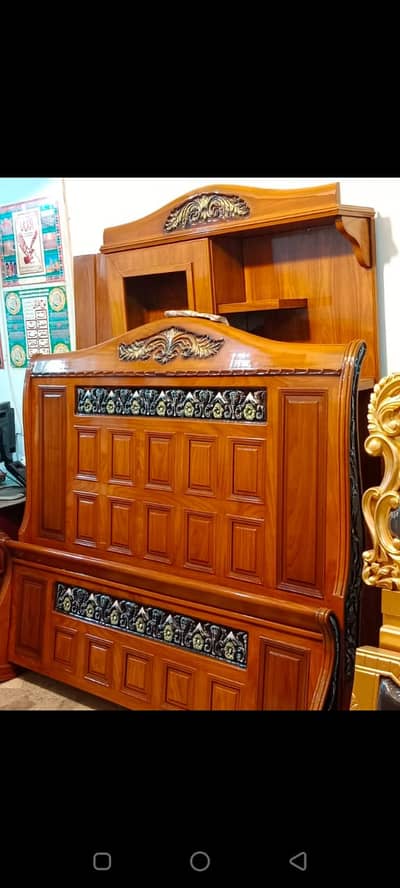 Bed/Double bed/single bed/king size bed/wooden bed/polish bed