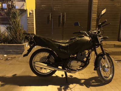 Suzuki GS 150 (2016) – Neat & Clean