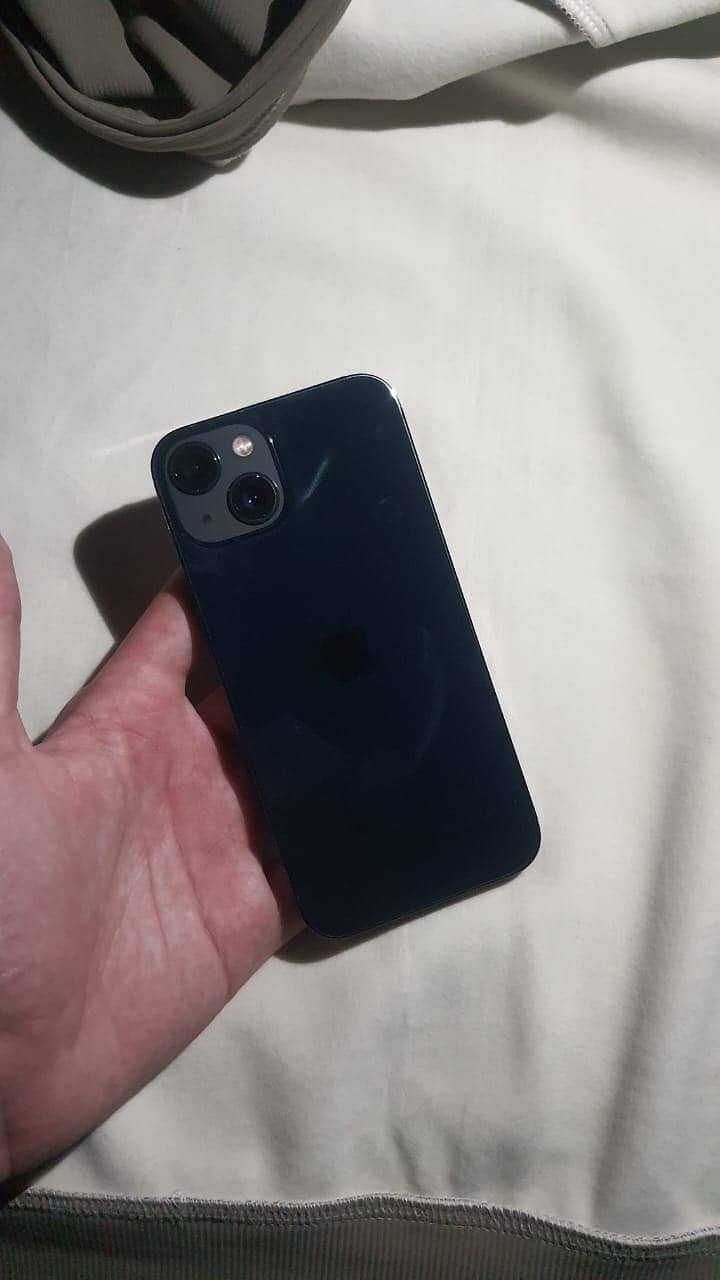 IPHONE 13 0