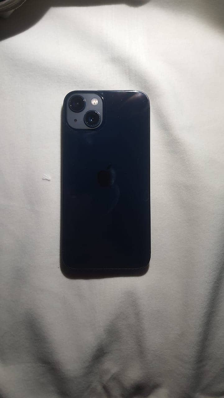 IPHONE 13 4