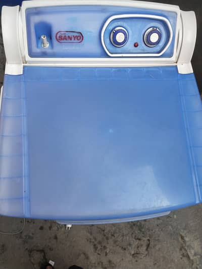 sanyo washing machein RS 11000