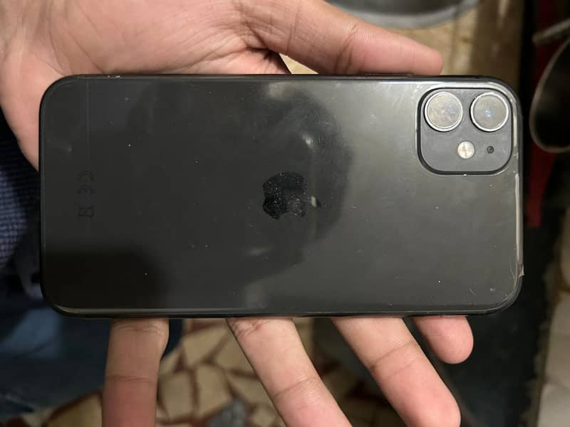 iPhone 11 read caption 8