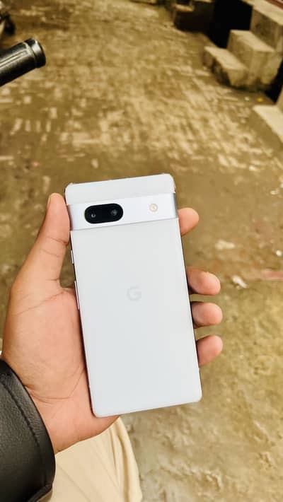 Google pixel 7a 8/128 Exchange iphone 13