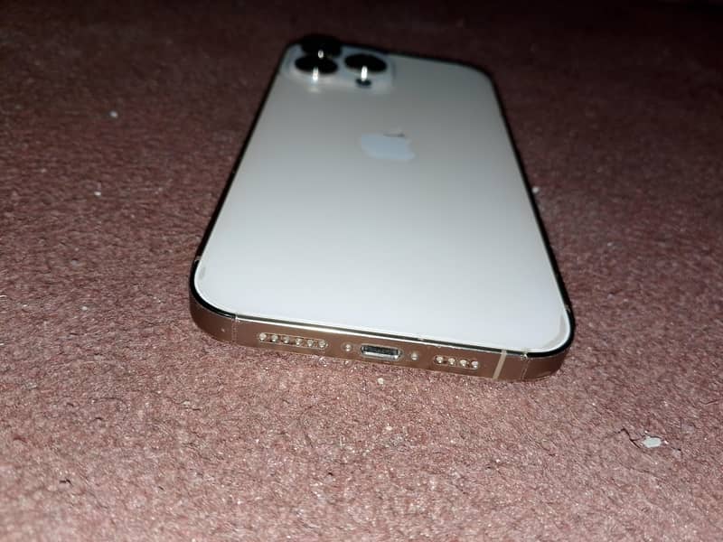 Iphone 13 Pro max 2