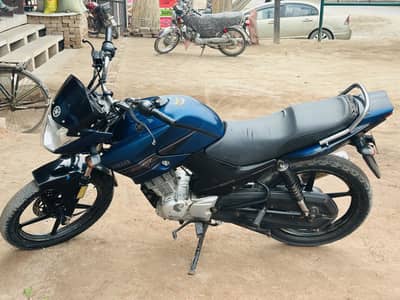 Yamaha YBR 125 2017 model