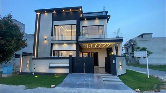 8 Marla Luxury House For Sale In Faisal Town