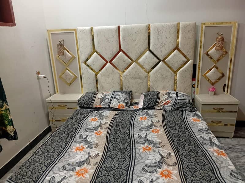 complete bed set 0