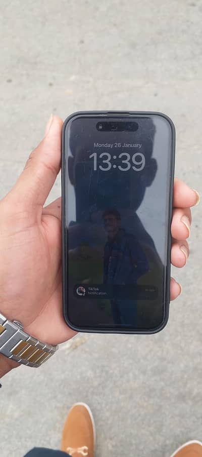 iphone 14 pro with box non pata.