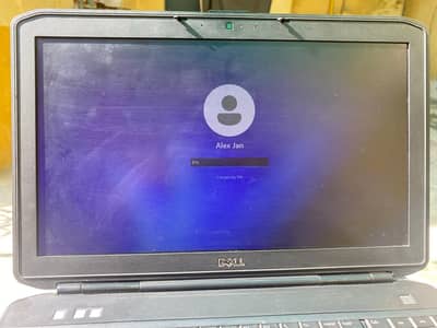 Dell Laptop Used Like New | 8GB RAM | 250GB SSD | Touchpad Issue