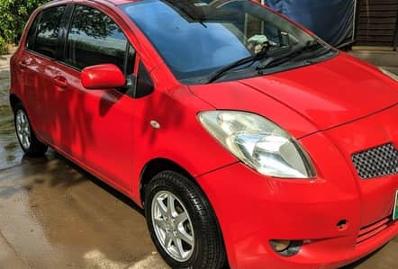 Toyota vitz yaris hatchback 2011 manual urgent sale
