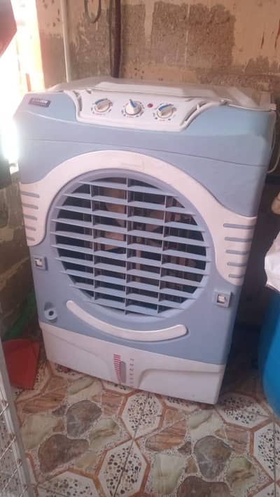 FULL SIZE ROOM COOLER 2 YEARS USE