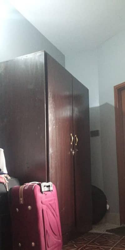 Used Wooden Almari for Sale