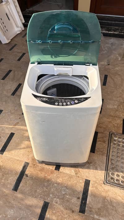 Haier Top load laundry 8.5kg