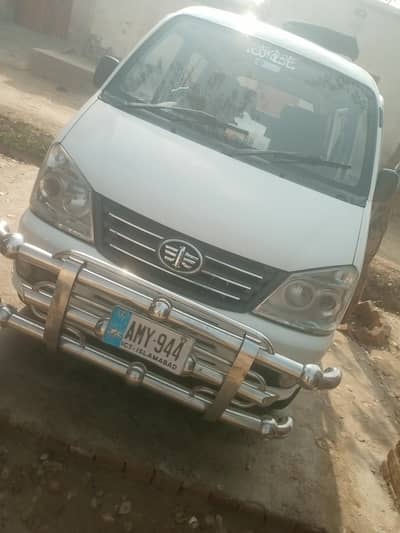 10 by 10 condition gadi all original tyre new