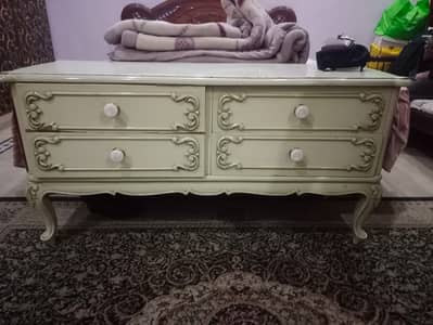 dobble bed with matress and table