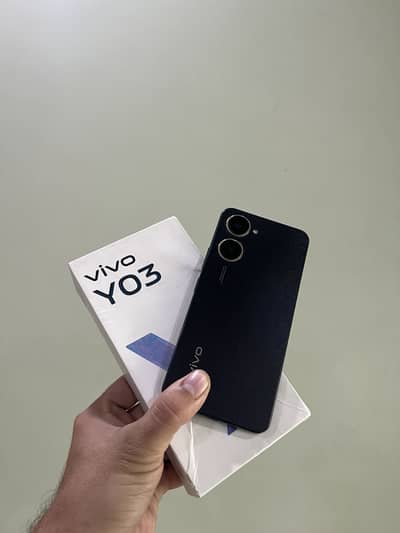 Vivo Y03 4/64 with box
