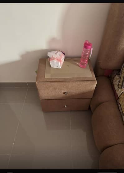 Bubble bed with side tables