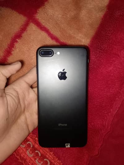 IPHONE 7 Plus Black colour 32 GB