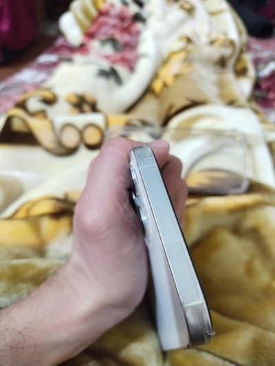 iPhone 12pro max factory unlock