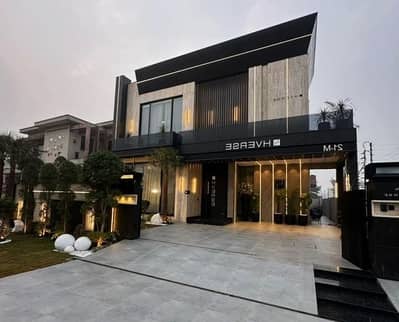 20 MARLA BRAND NEW BEAUTIFUL BUNGALOW FULLY FURNISHED IS AVAILABLE FOR SALE IN DHA PHASE 6