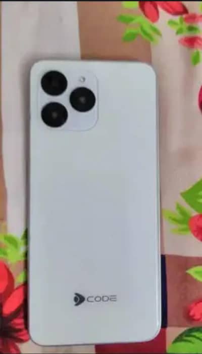 Dcode cygnal 3 pro 8 gb+ 128 gb