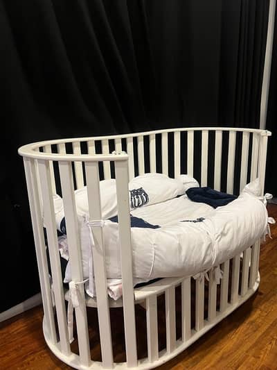 Premium White Oval Baby Cot – Good Condition